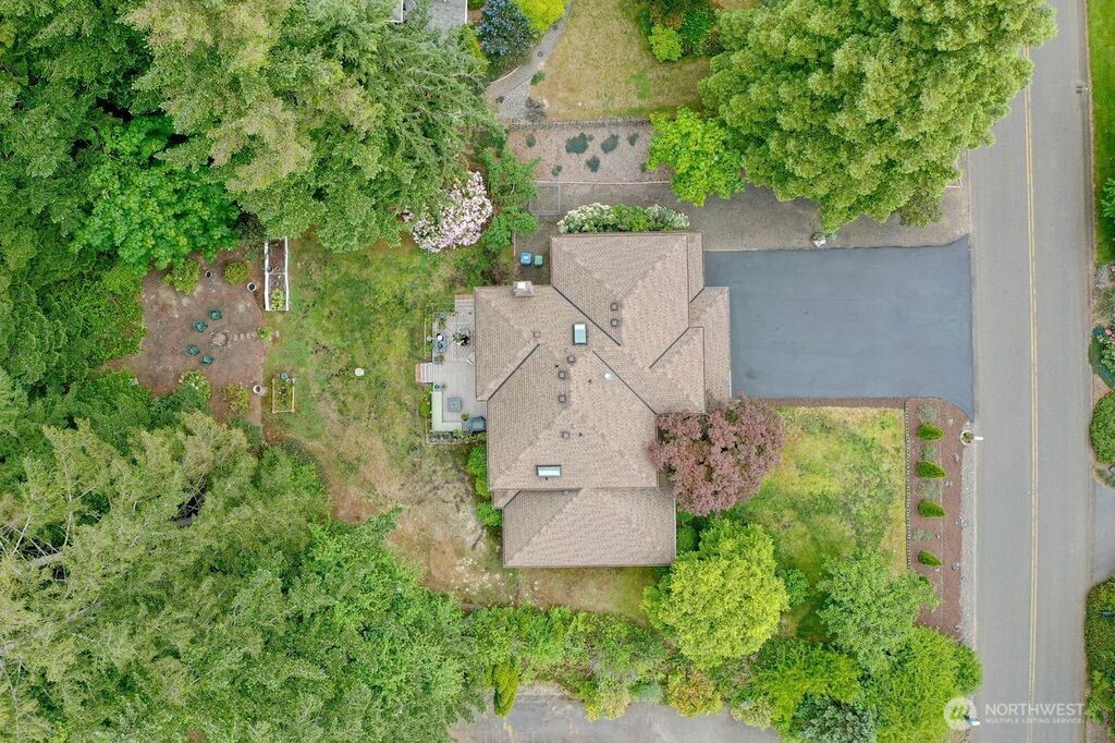 4717 SE Constitution Court , Port Orchard, WA 98367
