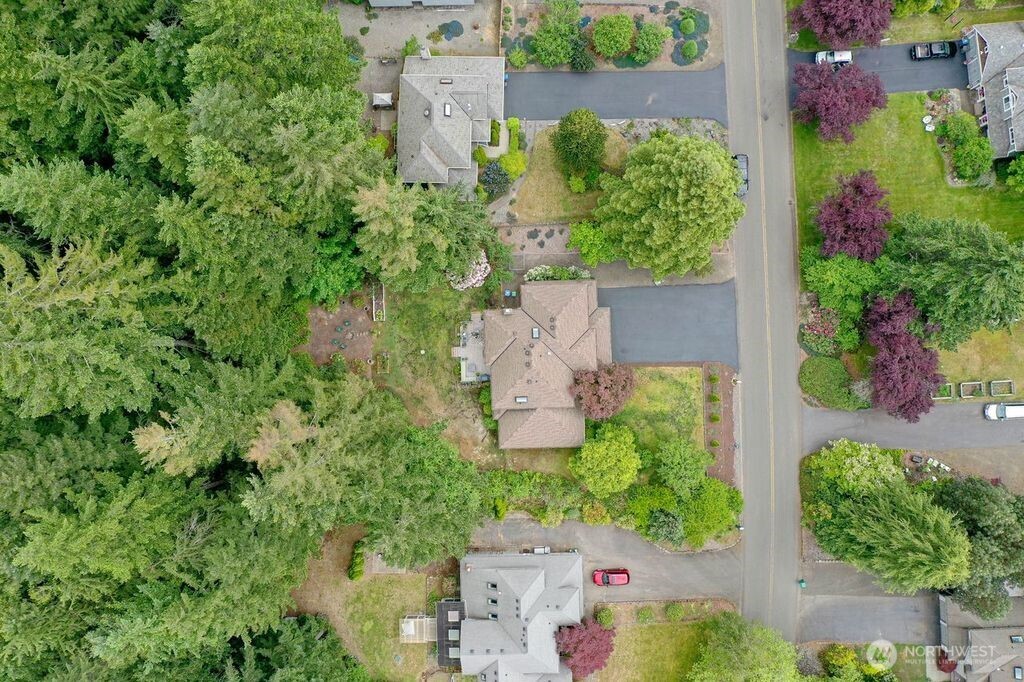 4717 SE Constitution Court , Port Orchard, WA 98367