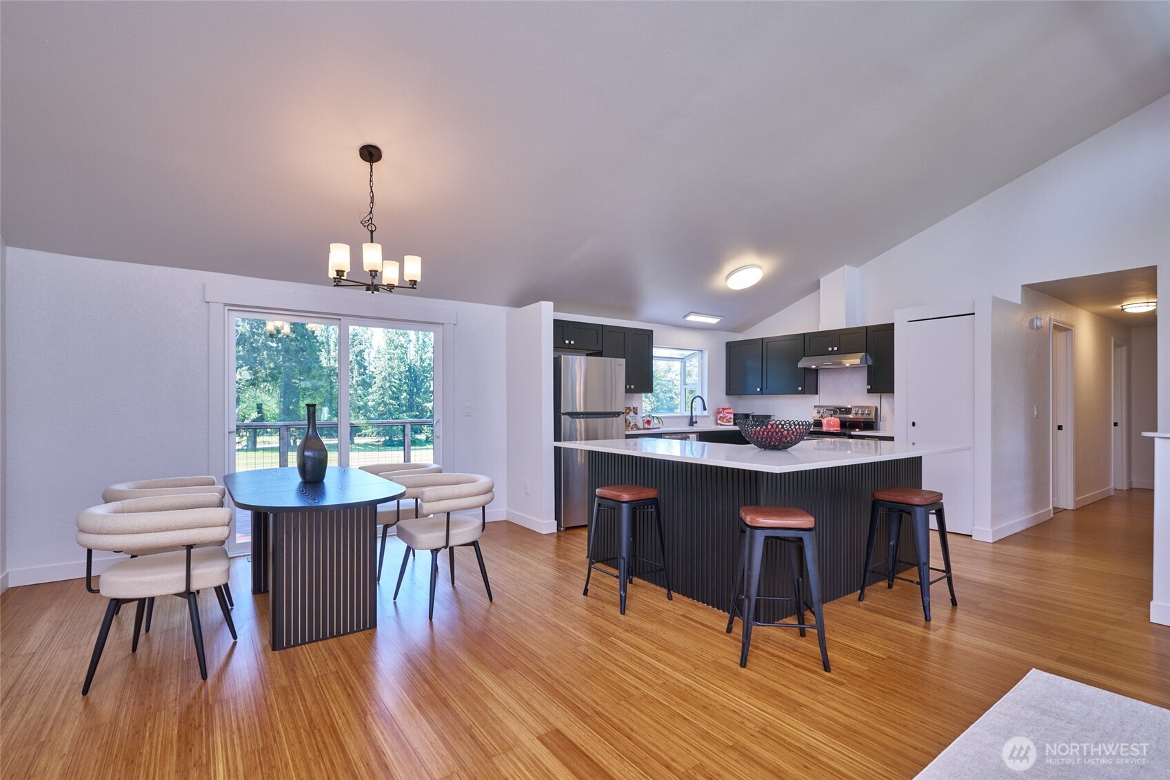 31925 36th Avenue SW, Federal Way, WA 98023