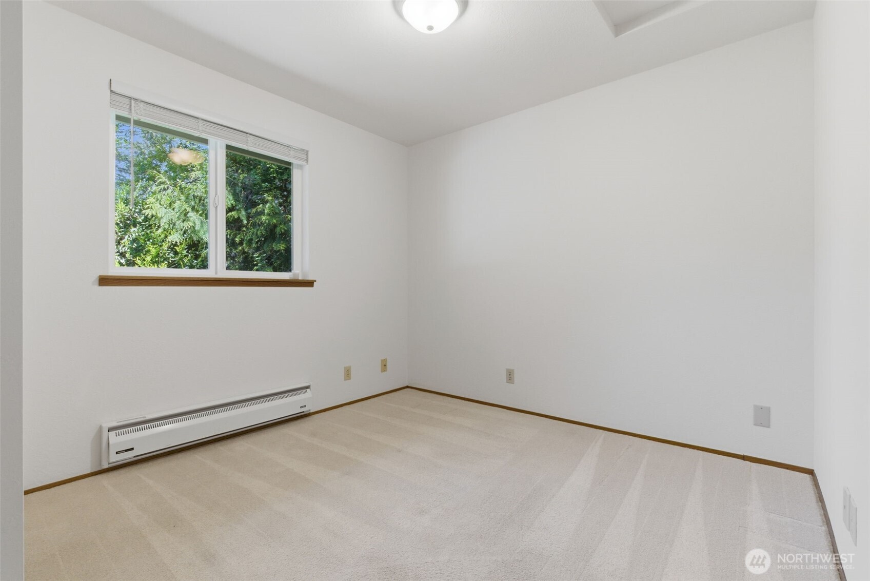 6784 NE Whidbey Drive , Hansville, WA 98340