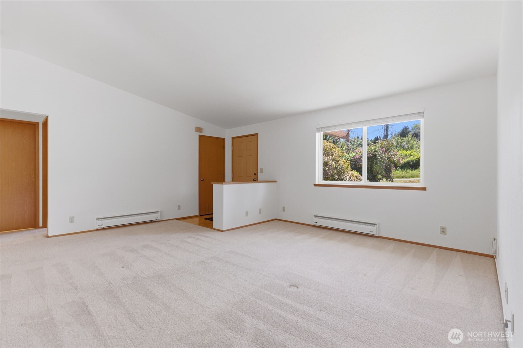 6784 NE Whidbey Drive , Hansville, WA 98340