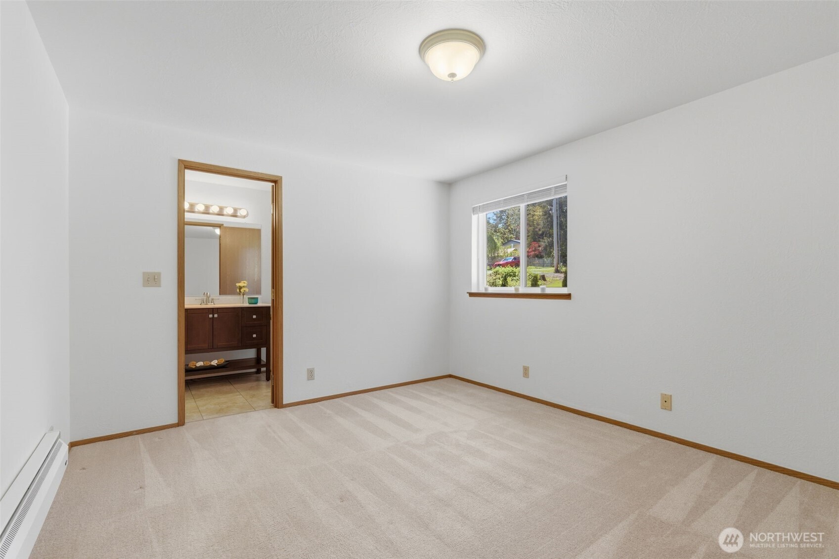 6784 NE Whidbey Drive , Hansville, WA 98340
