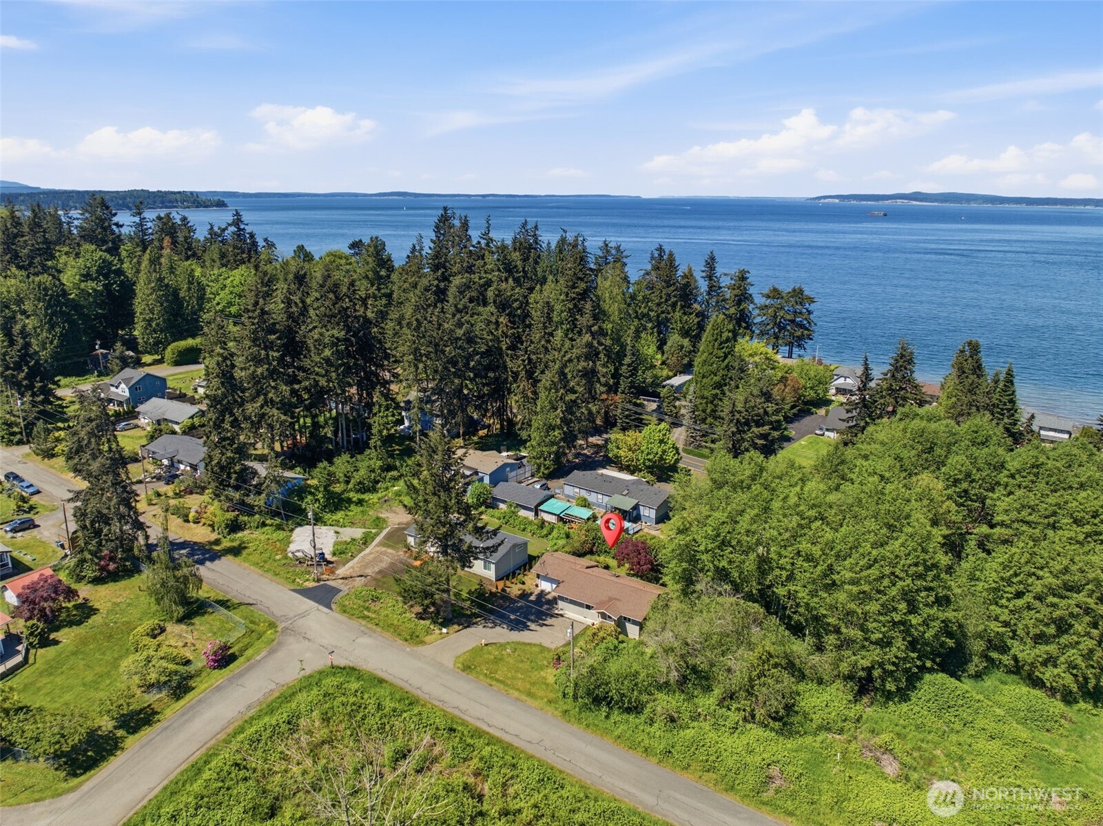 6784 NE Whidbey Drive , Hansville, WA 98340
