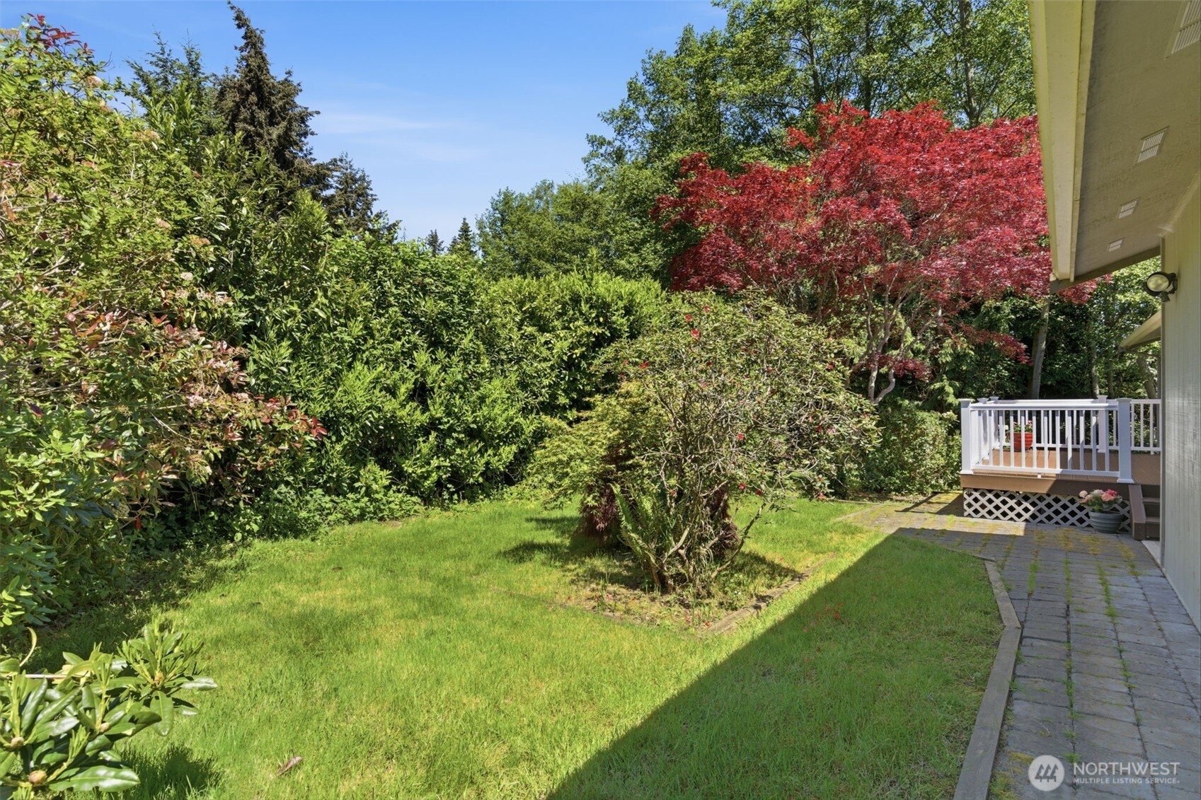 6784 NE Whidbey Drive , Hansville, WA 98340