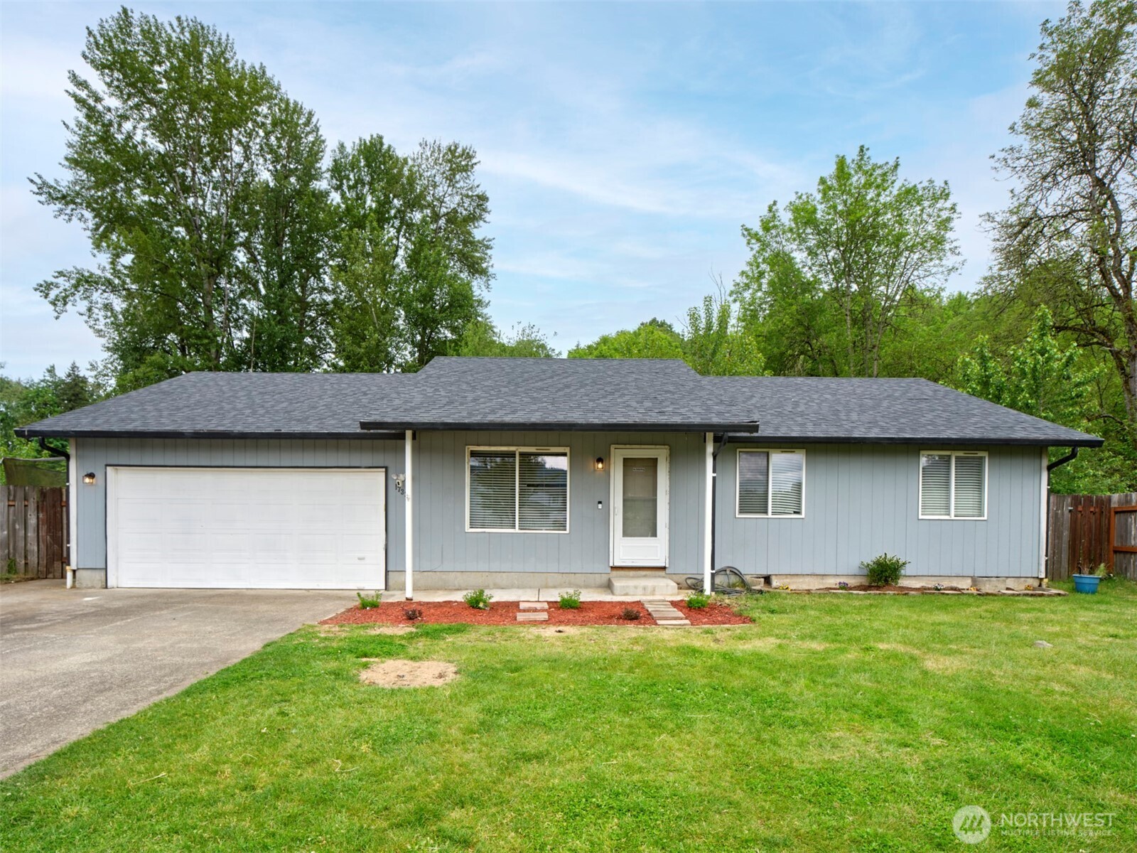 1733 Foxtail Circle , Woodland, WA 98674
