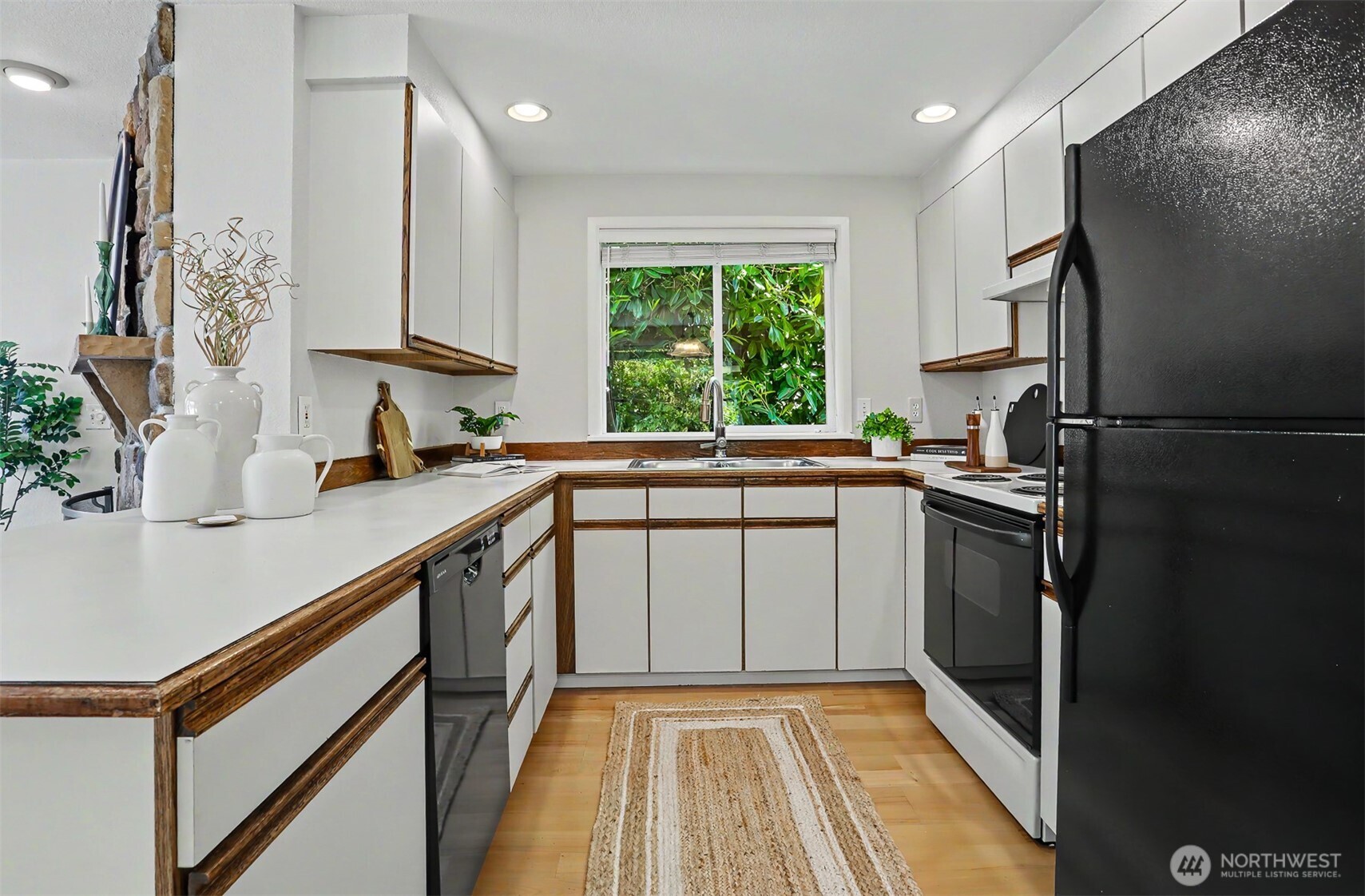 2631 NW 86th Street , Seattle, WA 98117