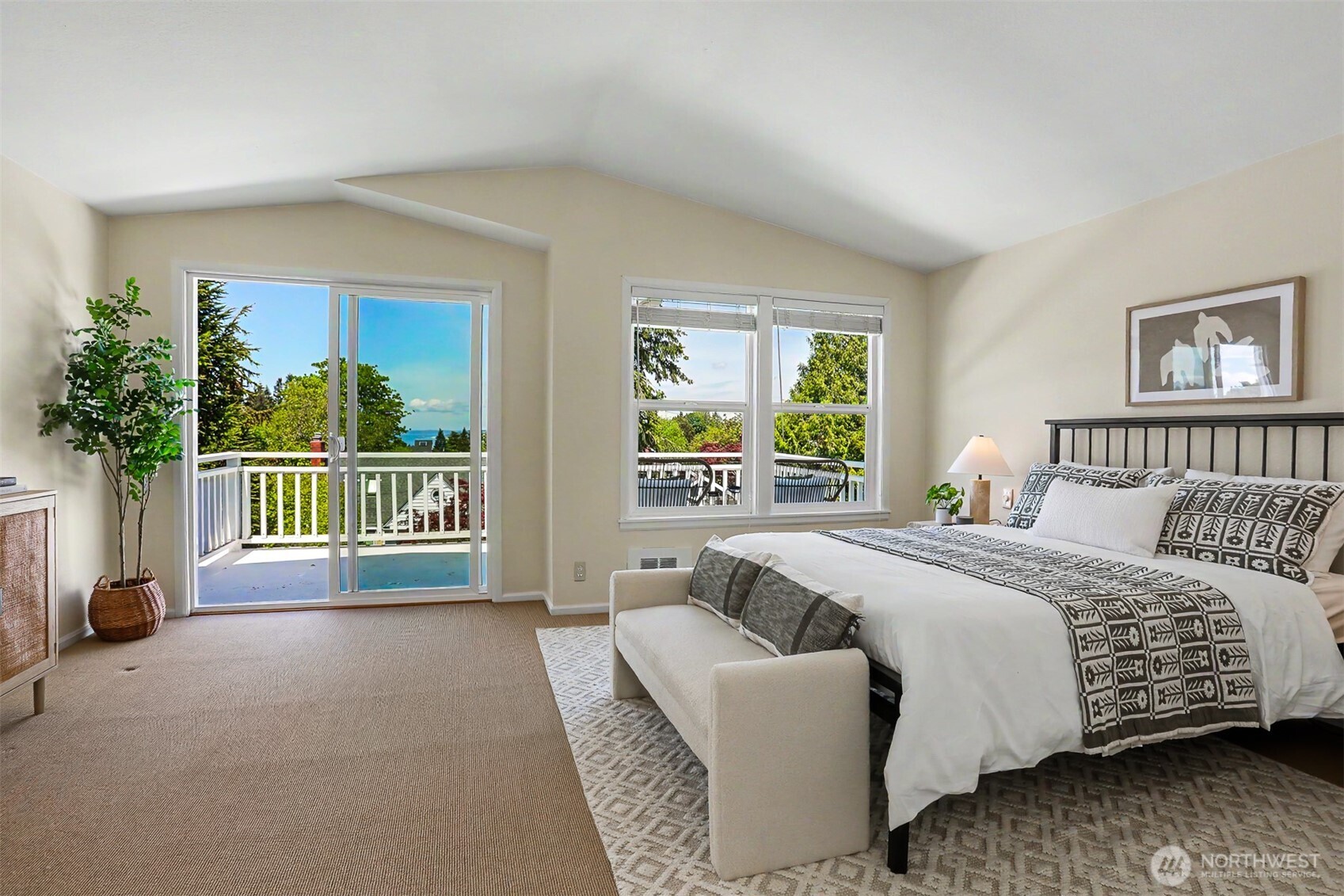 2631 NW 86th Street , Seattle, WA 98117