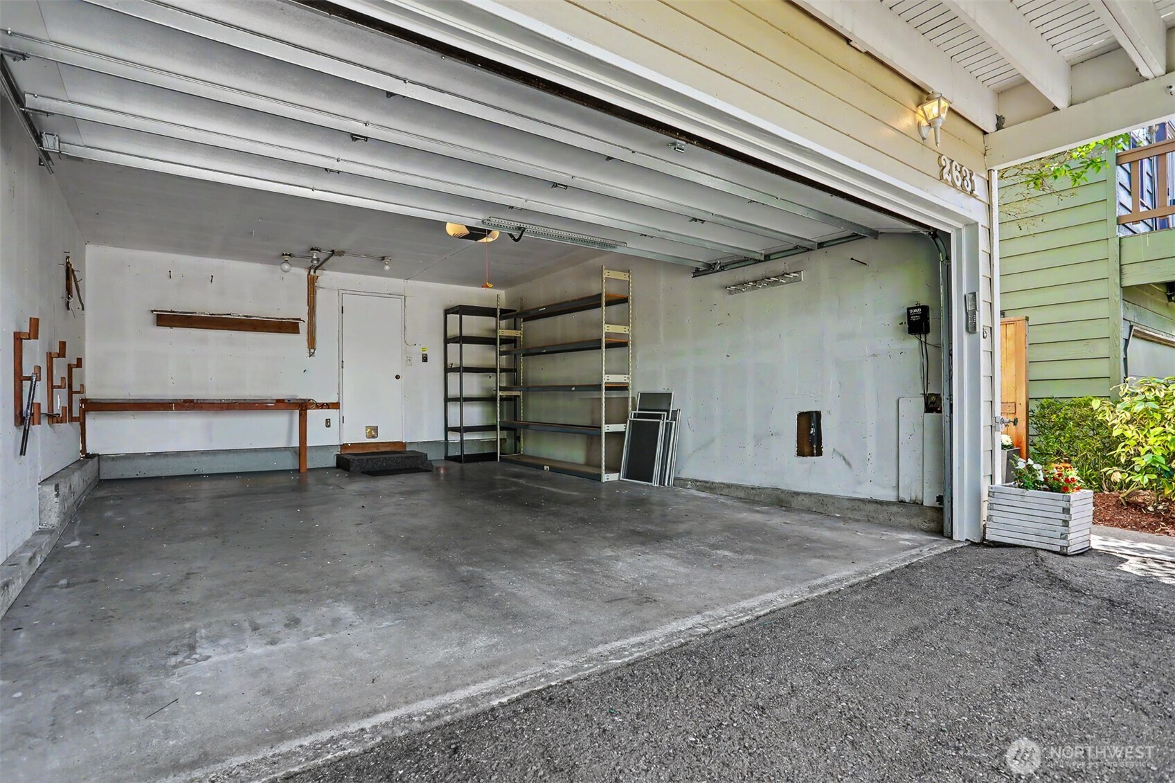 2631 NW 86th Street , Seattle, WA 98117