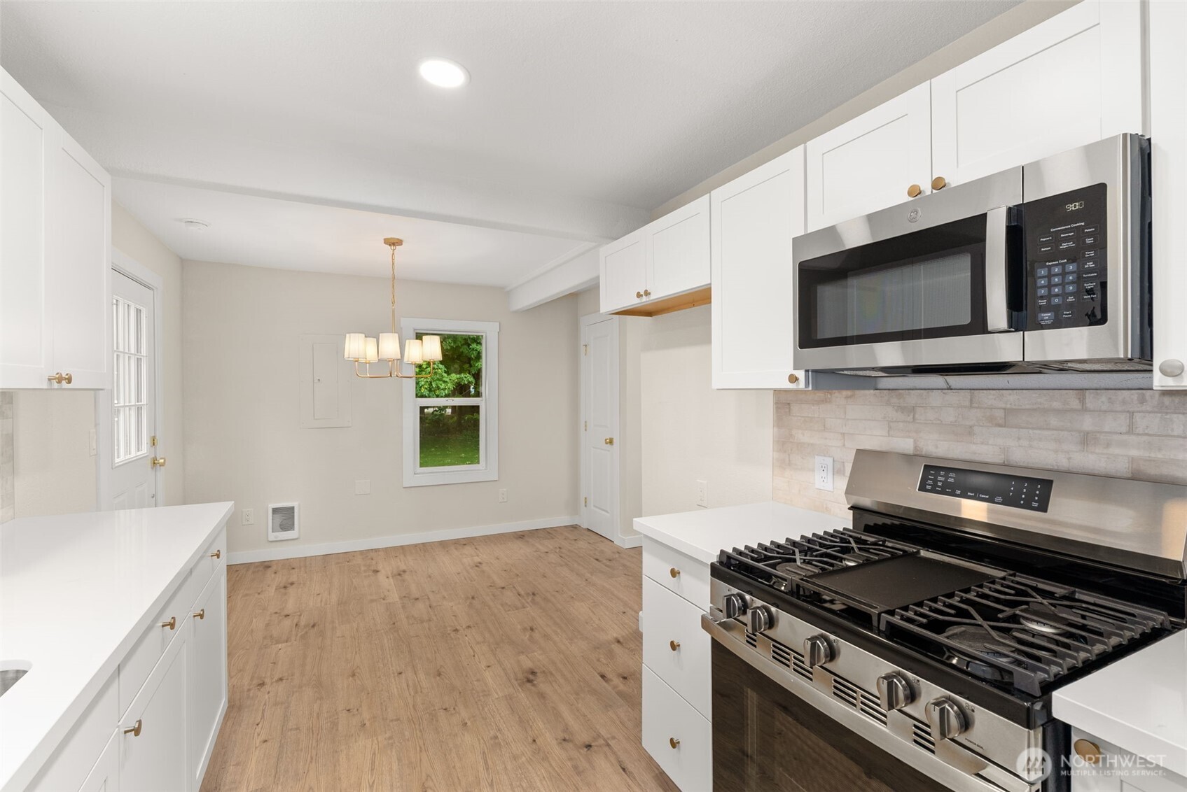 2001 Karen Frazier Road SE, Olympia, WA 98501
