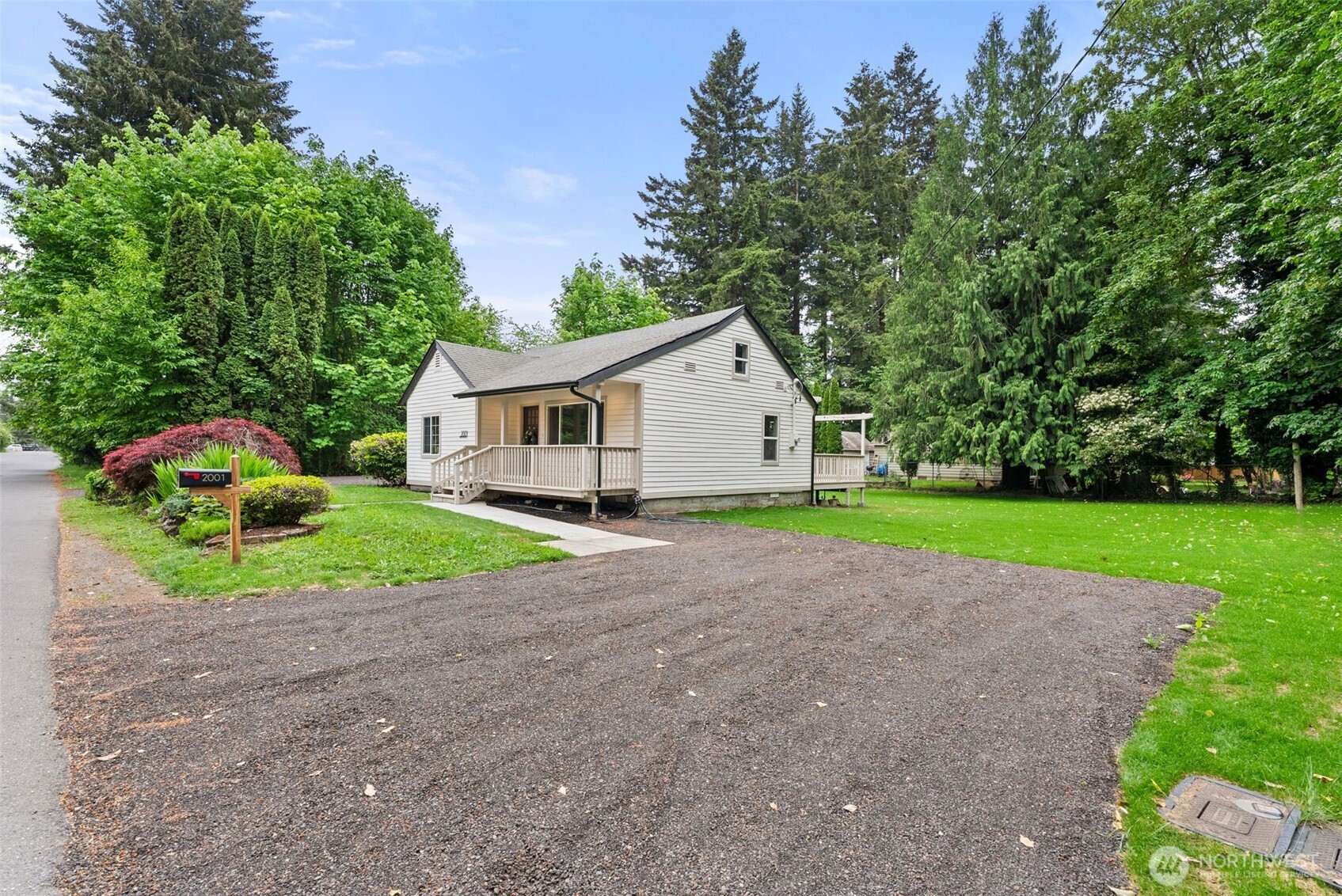 2001 Karen Frazier Road SE, Olympia, WA 98501