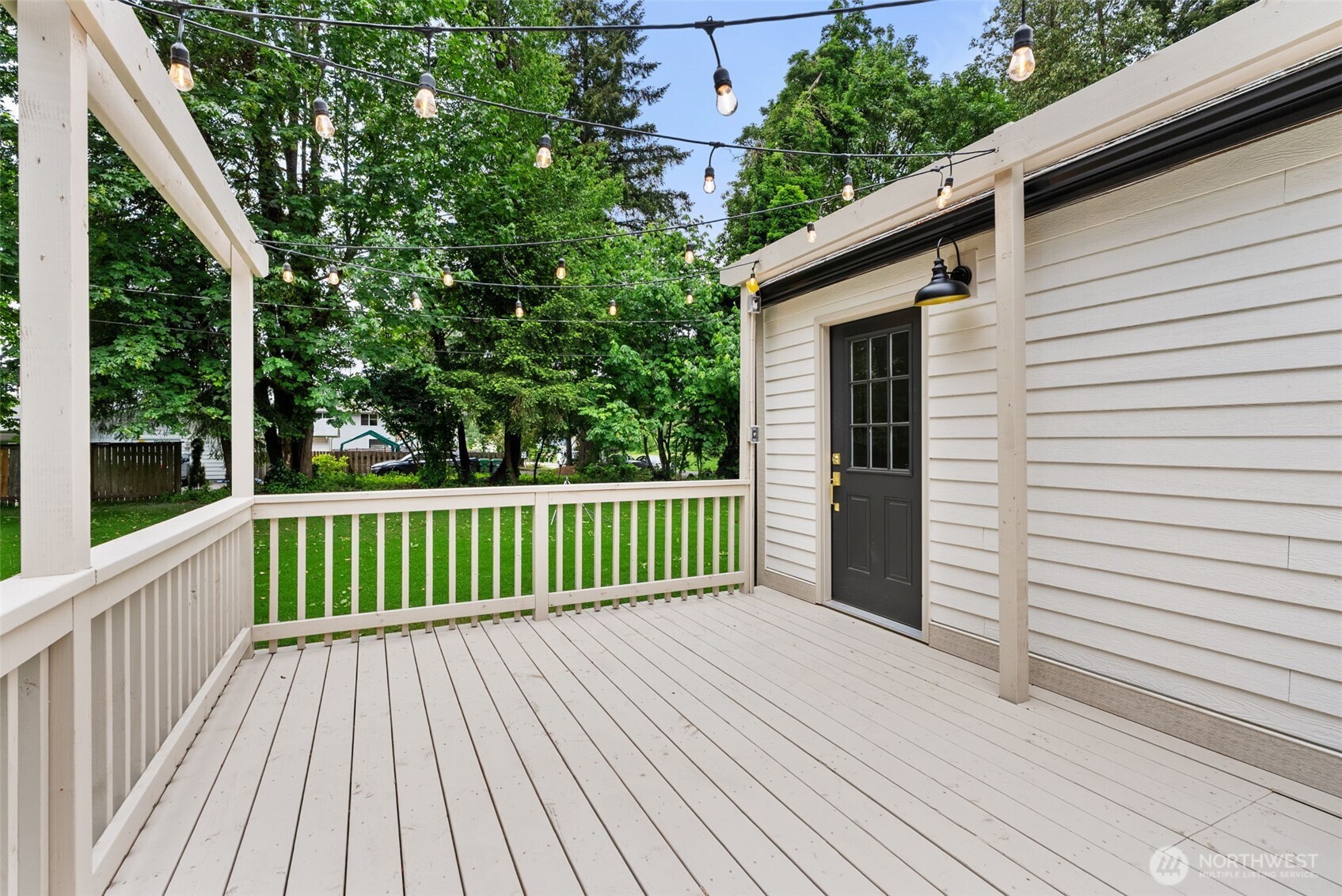 2001 Karen Frazier Road SE, Olympia, WA 98501