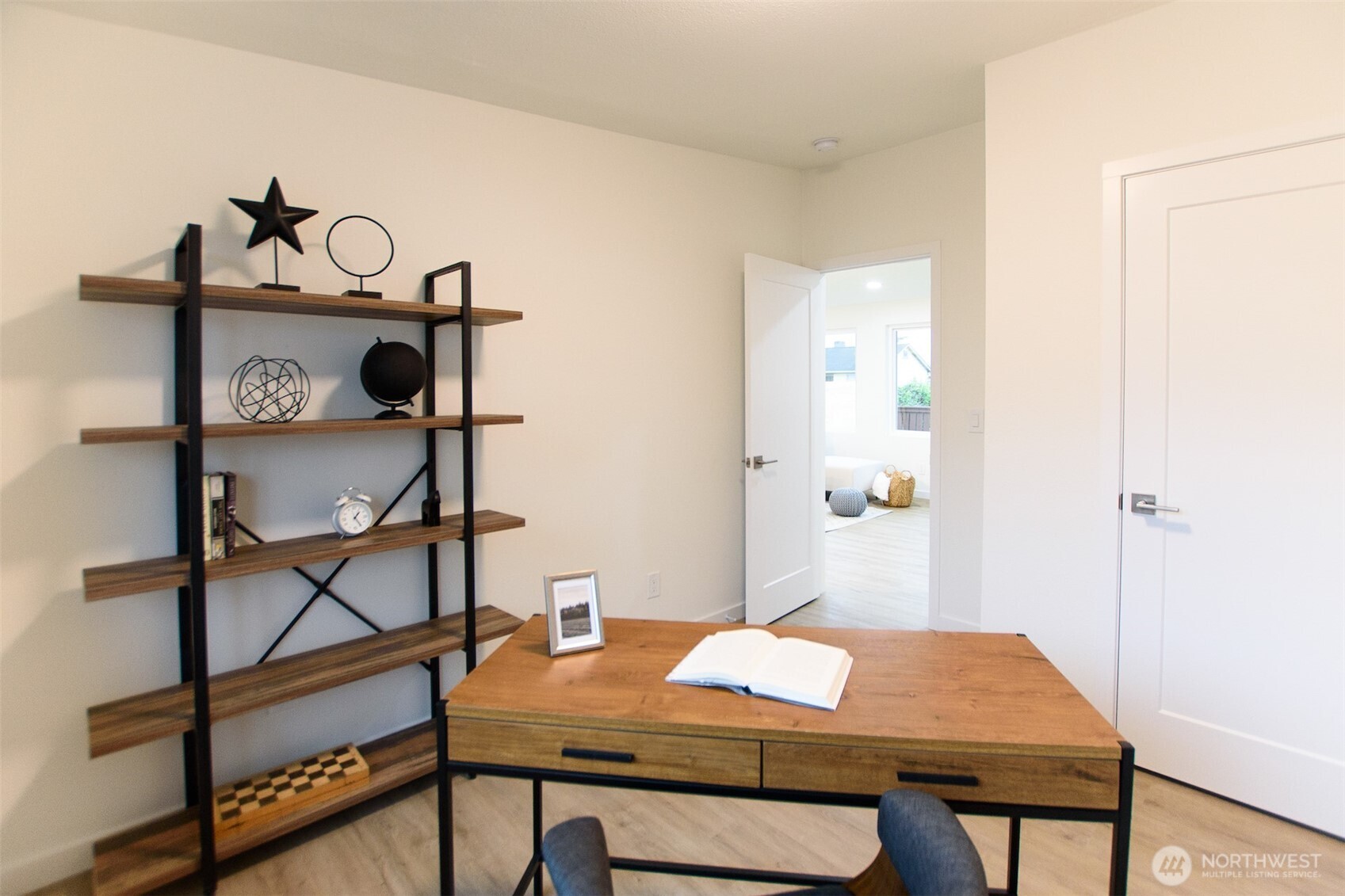2928 S Webster Street , Seattle, WA 98108
