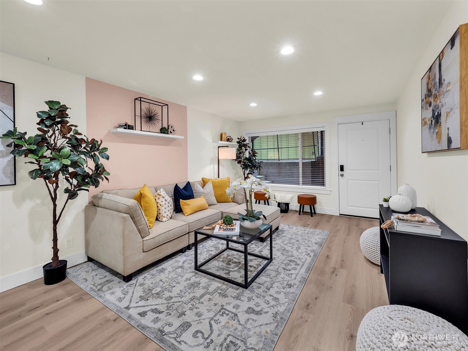 1430 NW 59th Street #101, Seattle, WA 98107