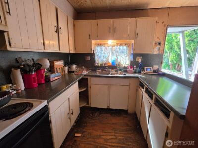 915 S Pearl Street , Centralia, WA 98531 - Photo 13