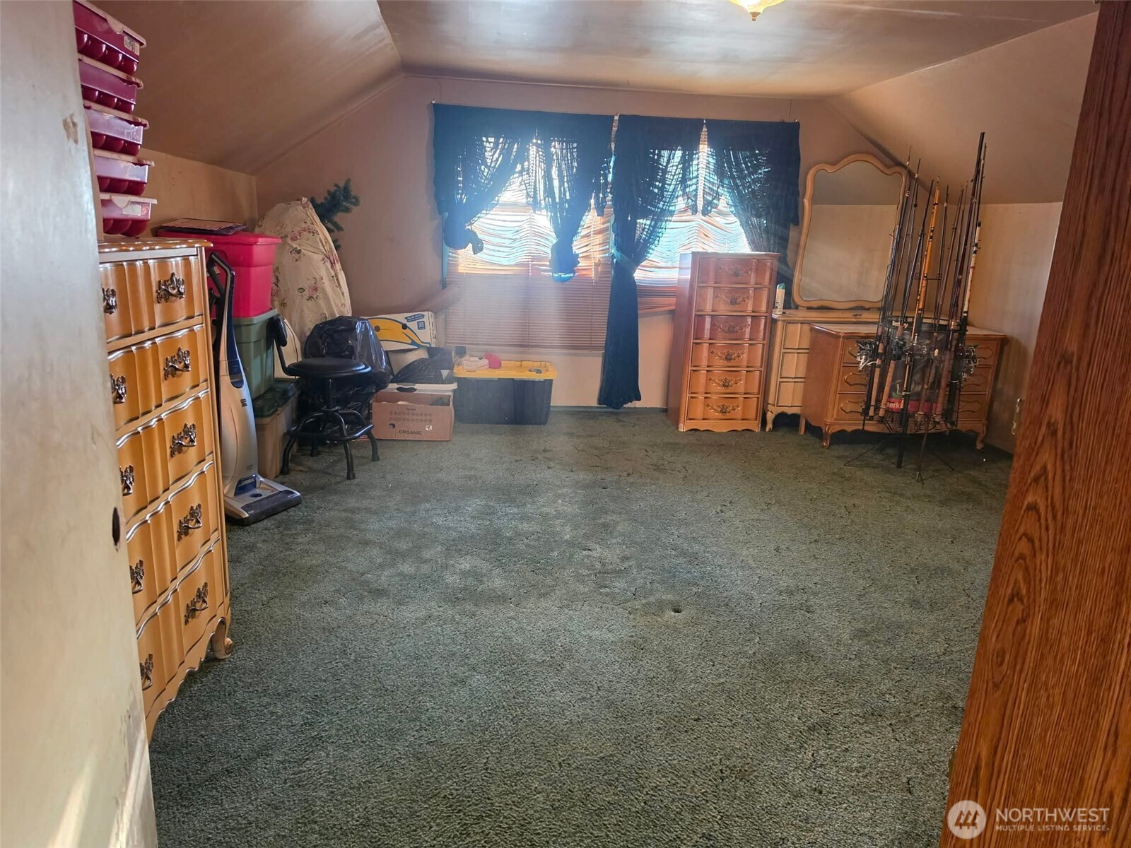 915 S Pearl Street , Centralia, WA 98531
