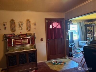 915 S Pearl Street , Centralia, WA 98531 - Photo 3