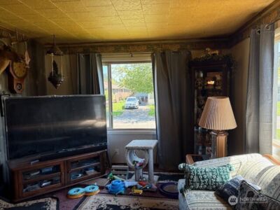 915 S Pearl Street , Centralia, WA 98531 - Photo 4