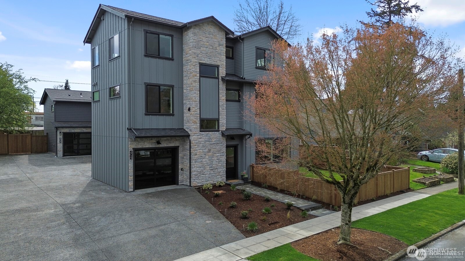 2723 NE 87th Street , Seattle, WA 98115