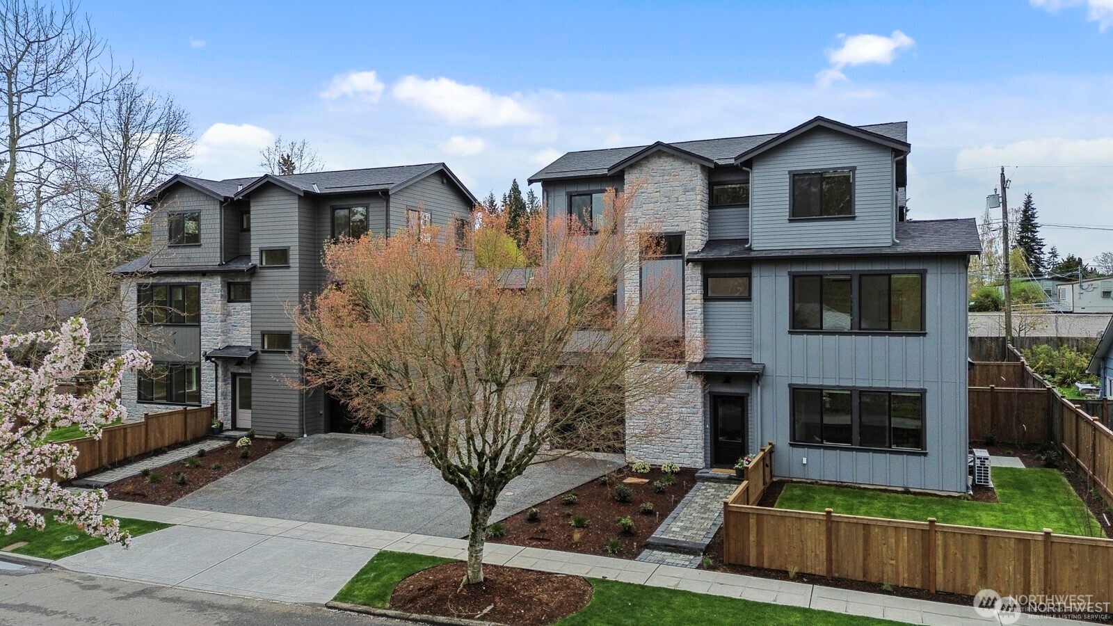 2723 NE 87th Street , Seattle, WA 98115