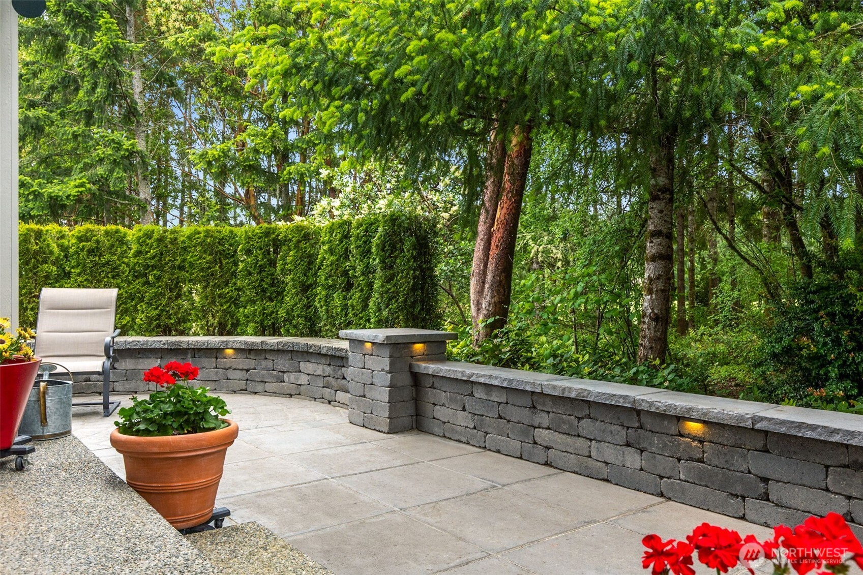 8555 Vashon Drive NE, Lacey, WA 98516
