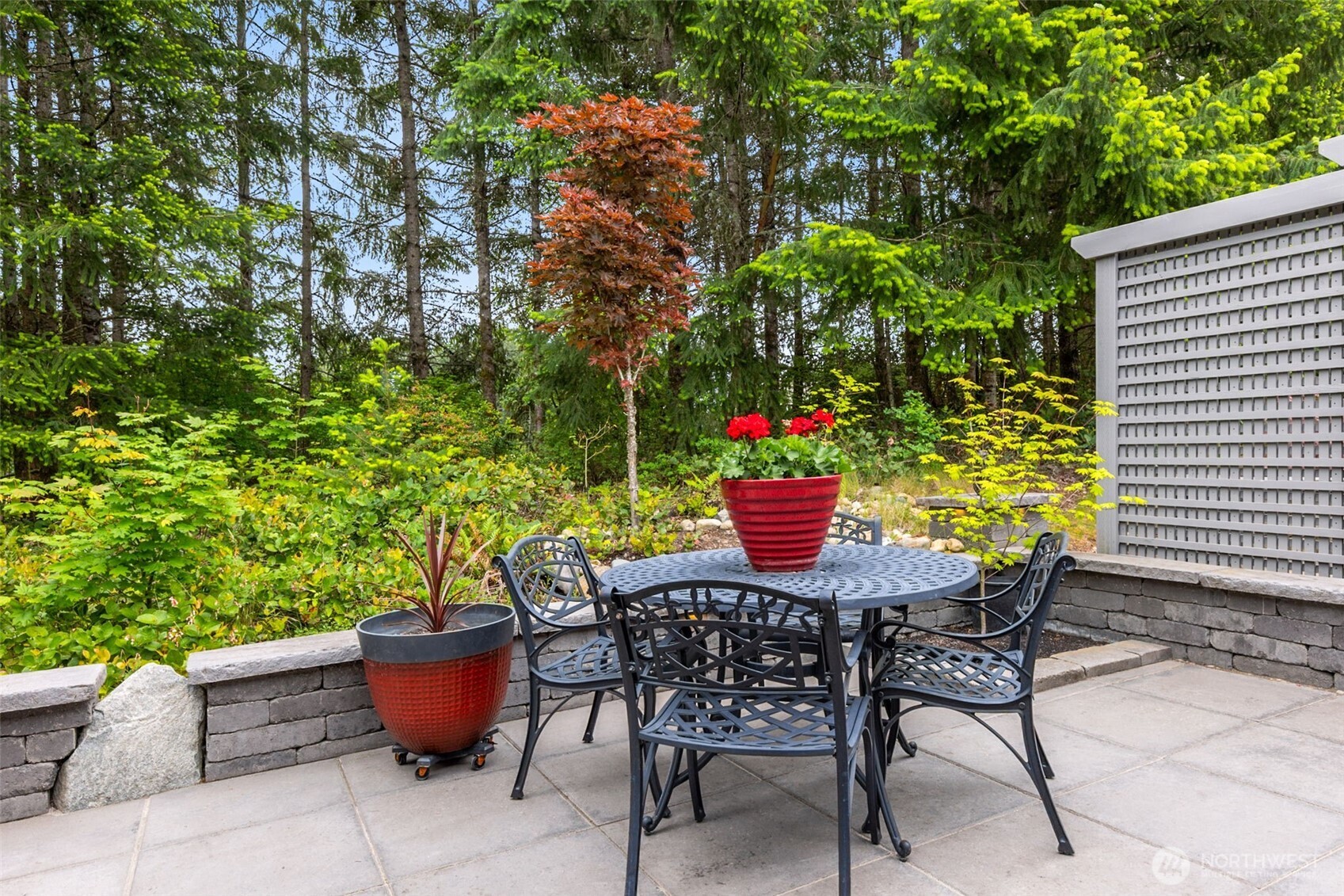 8555 Vashon Drive NE, Lacey, WA 98516