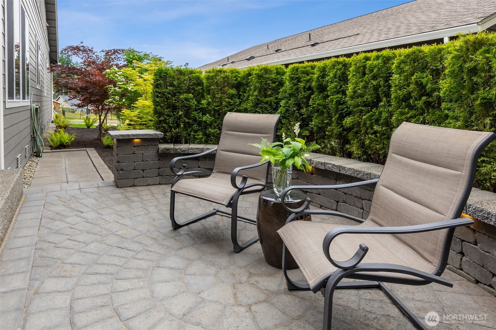 8555 Vashon Drive NE, Lacey, WA 98516