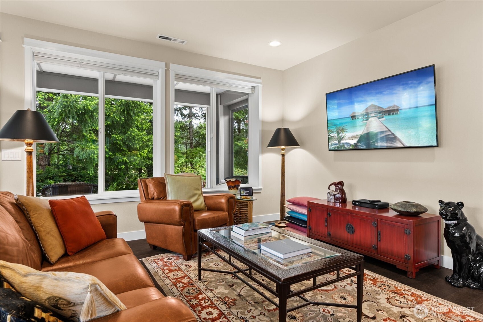 8555 Vashon Drive NE, Lacey, WA 98516