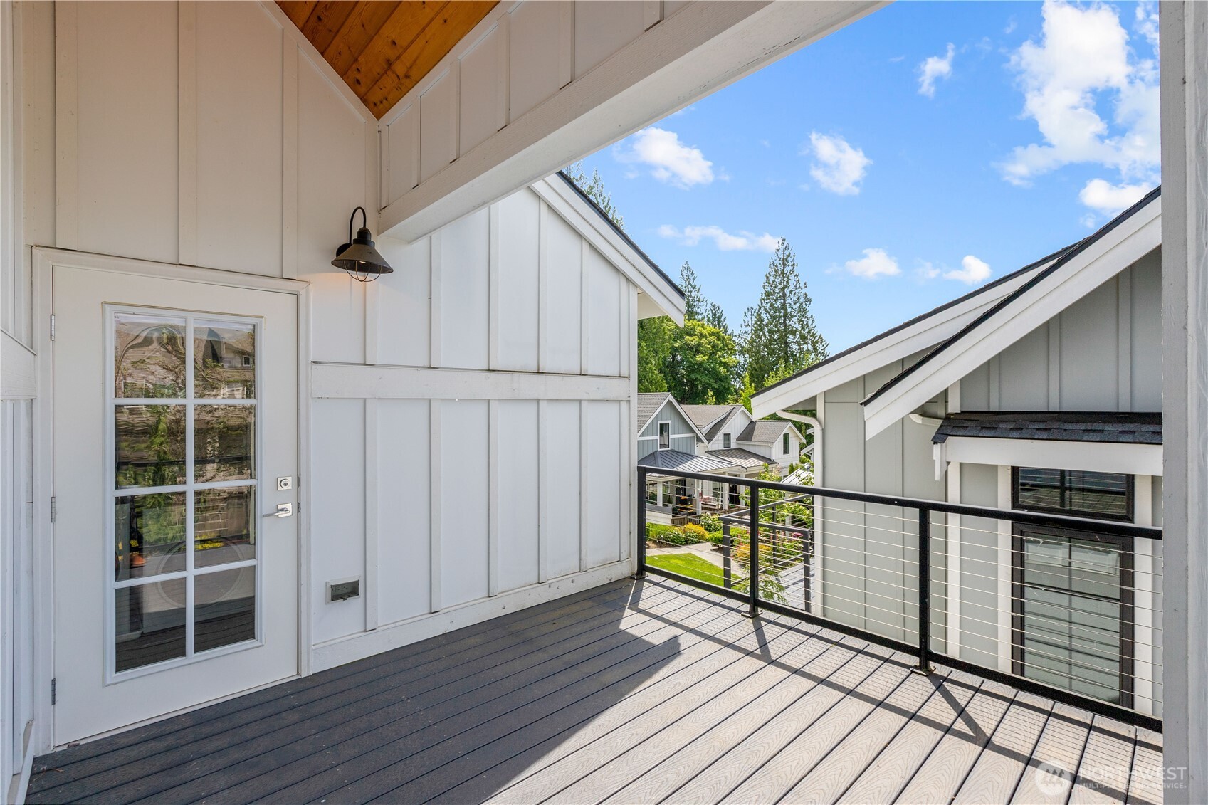 22729 SE 14th Court , Sammamish, WA 98075