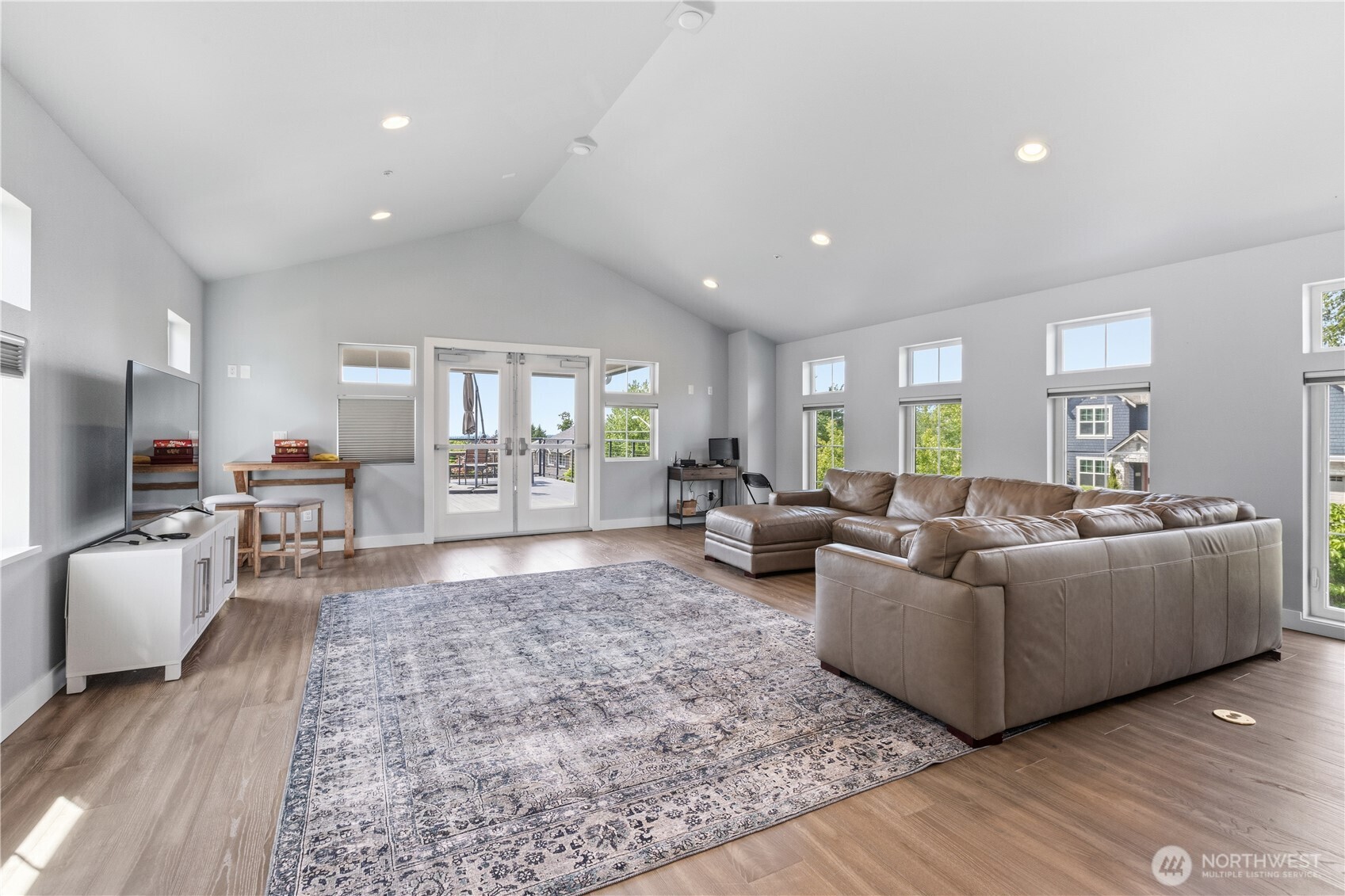 22729 SE 14th Court , Sammamish, WA 98075