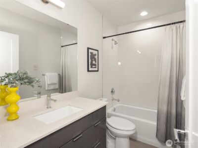 3029 3rd Avenue W #B, Seattle, WA 98119 - Photo 21