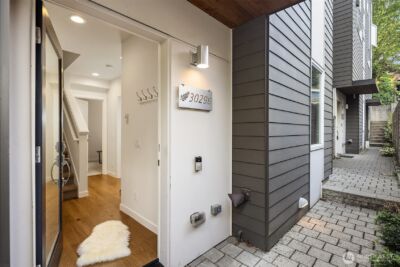 3029 3rd Avenue W #B, Seattle, WA 98119 - Photo 22