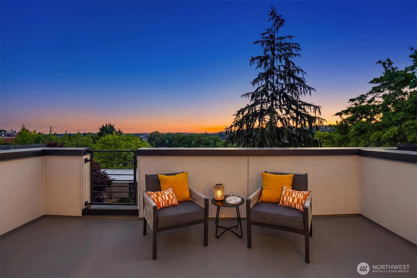 3029 3rd Avenue W #B, Seattle, WA 98119