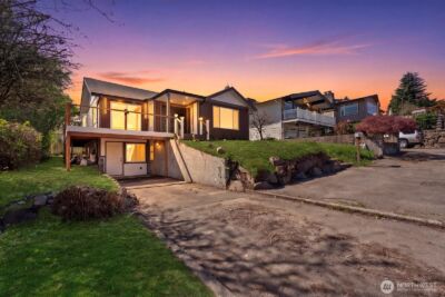 7915 S Lakeridge Drive , Seattle, WA 98178 - Photo 17