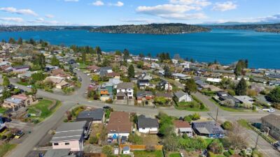 7915 S Lakeridge Drive , Seattle, WA 98178 - Photo 31