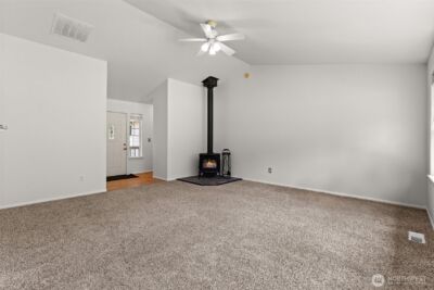 9519 185th Avenue SW, Rochester, WA 98579 - Photo 12