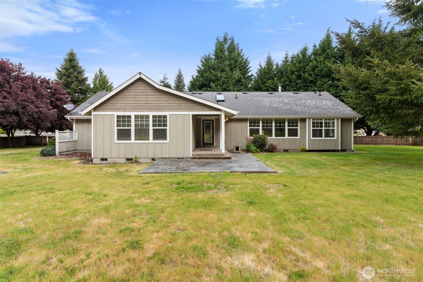 9519 185th Avenue SW, Rochester, WA 98579