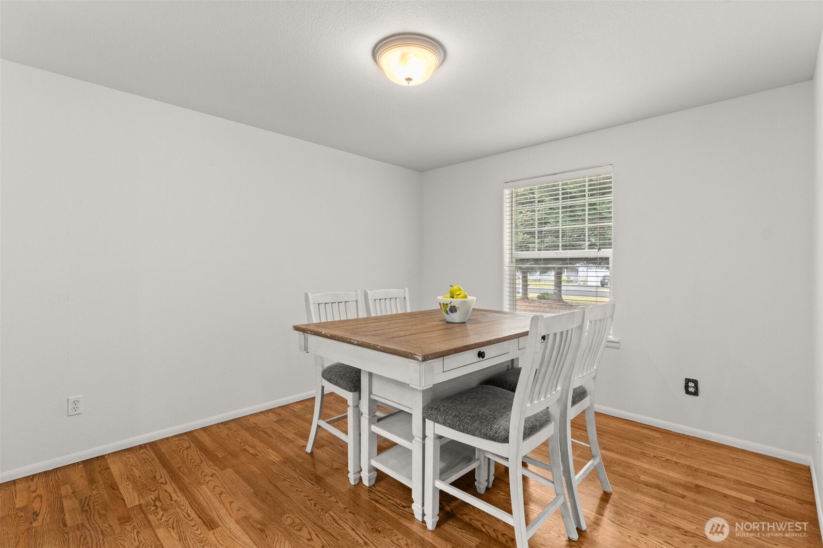 9519 185th Avenue SW, Rochester, WA 98579