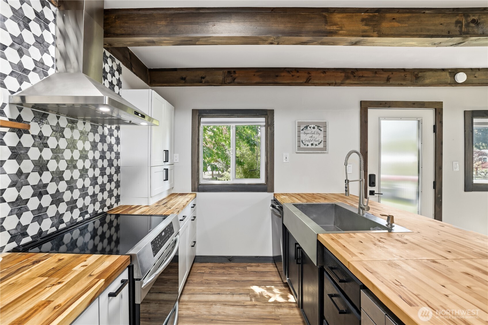 20908 93rd Street E, Bonney Lake, WA 98391
