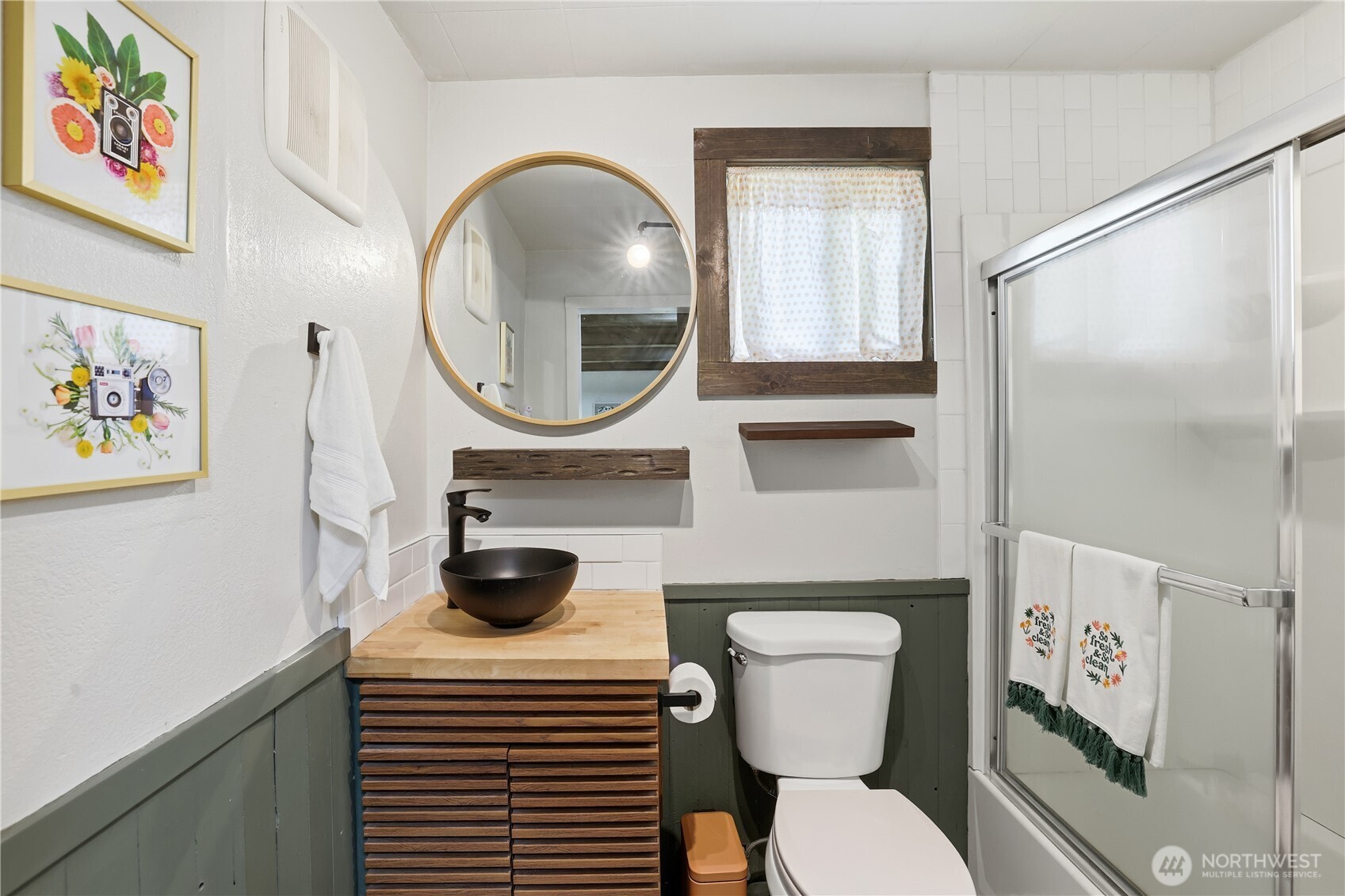 20908 93rd Street E, Bonney Lake, WA 98391