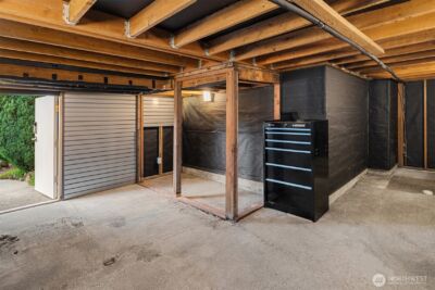 7741 16th Avenue NW, Seattle, WA 98117 - Photo 32