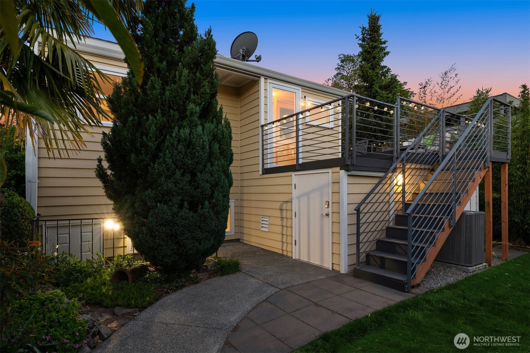 7741 16th Avenue NW, Seattle, WA 98117
