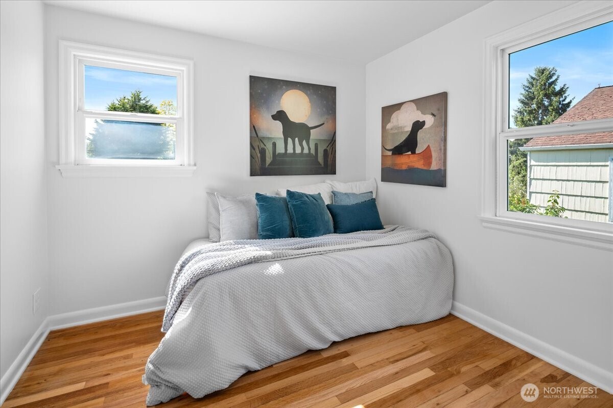 5421 48th Avenue SW, Seattle, WA 98136