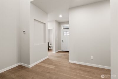 9011 Wyatt Court SE, Tumwater, WA 98501 - Photo 4