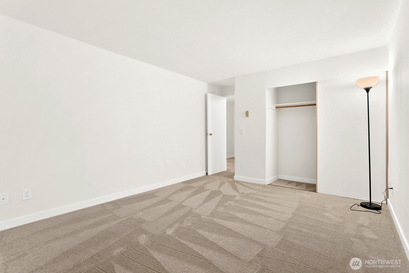 10501 8th Avenue NE #126, Seattle, WA 98125