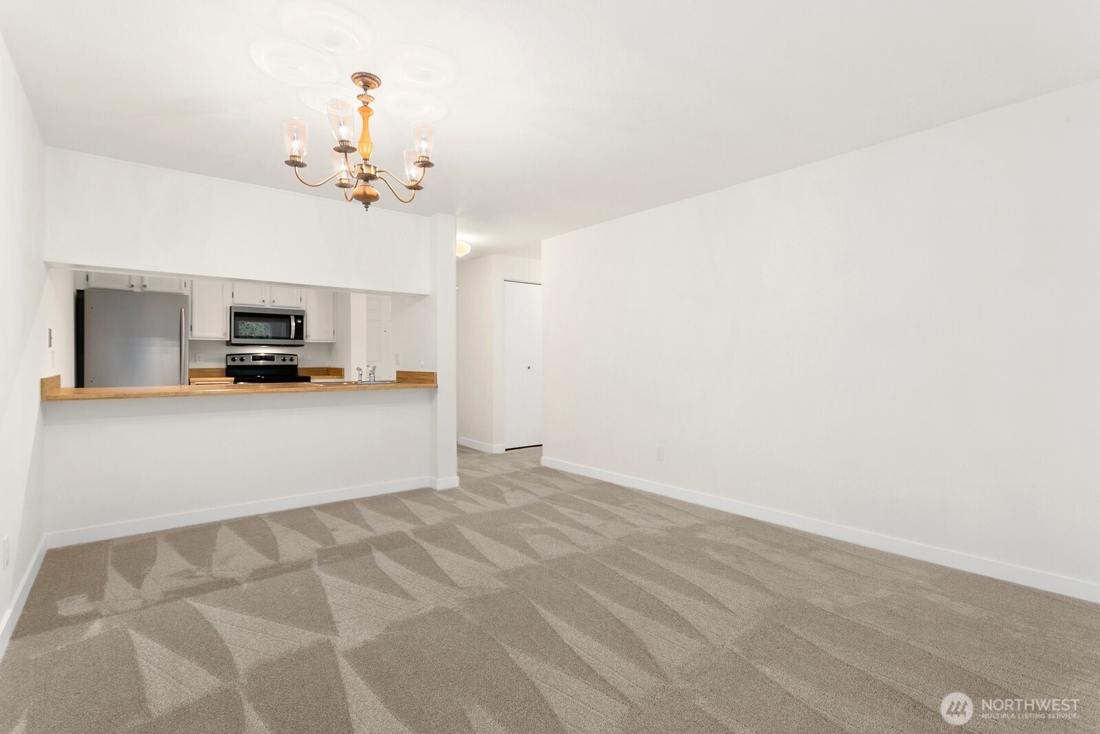 10501 8th Avenue NE #126, Seattle, WA 98125