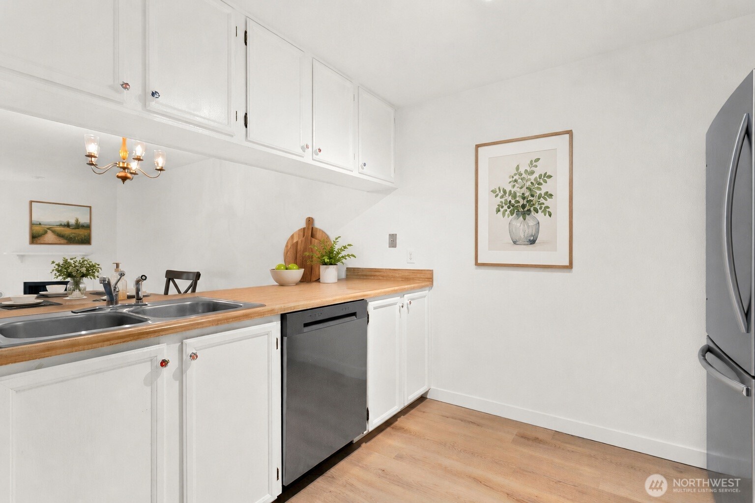 10501 8th Avenue NE #126, Seattle, WA 98125