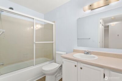 10501 8th Avenue NE #126, Seattle, WA 98125 - Photo 9