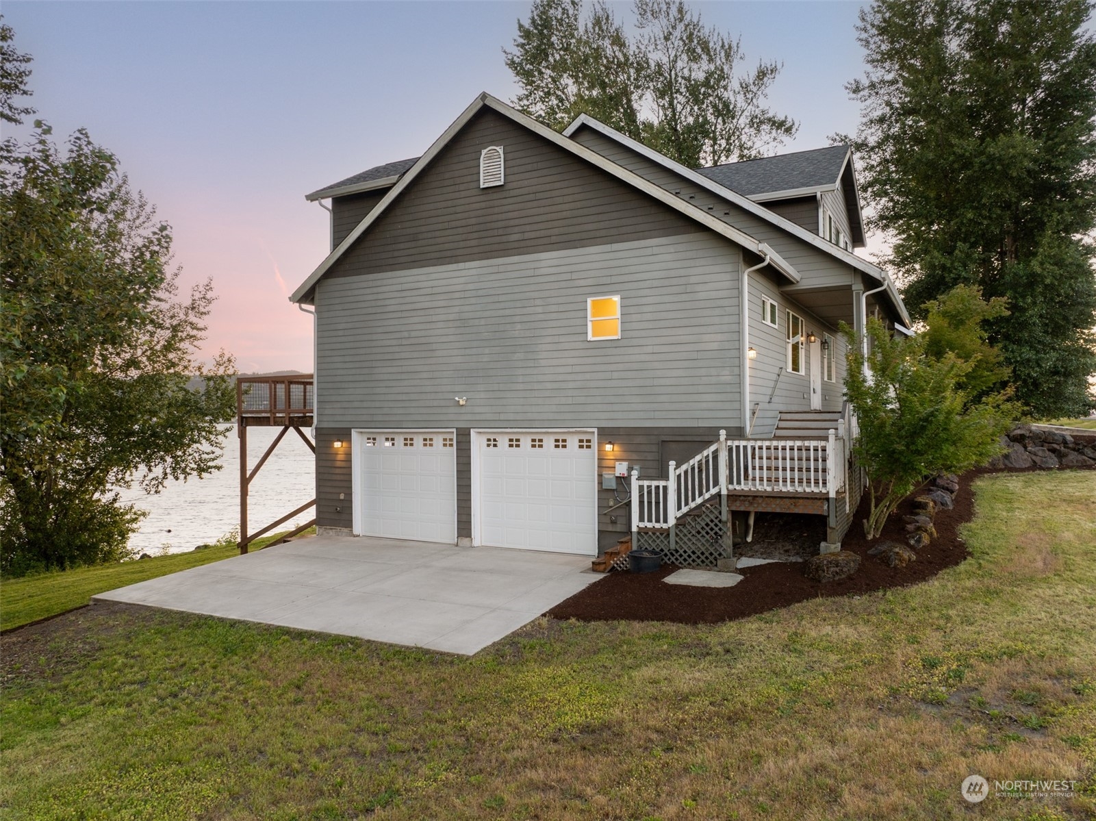 2825 Dike Road , Woodland, WA 98674
