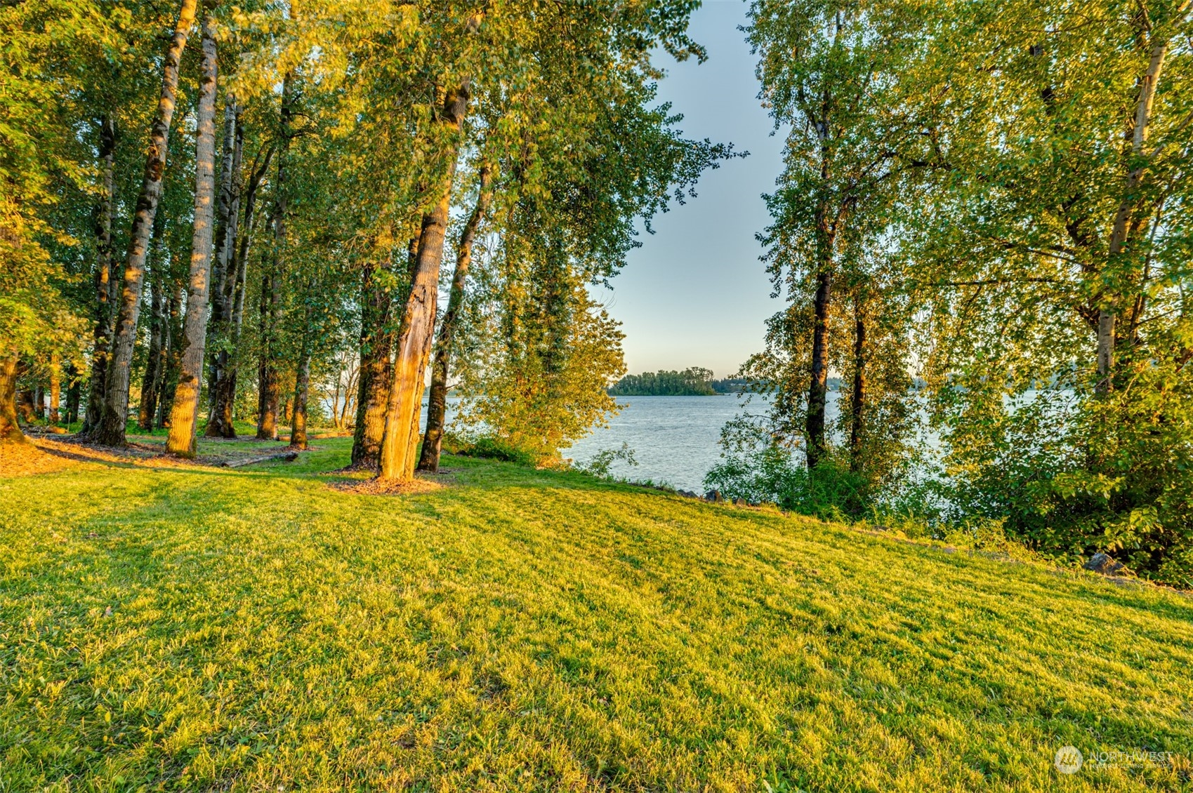 2825 Dike Road , Woodland, WA 98674