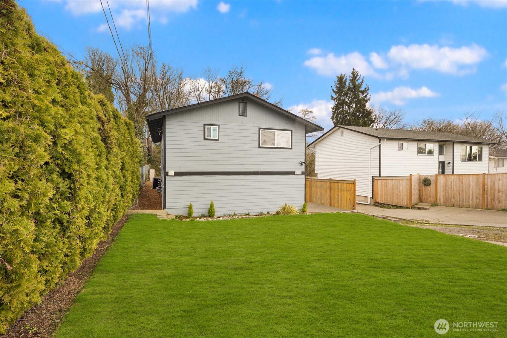 5306 26th Avenue S, Seattle, WA 98110